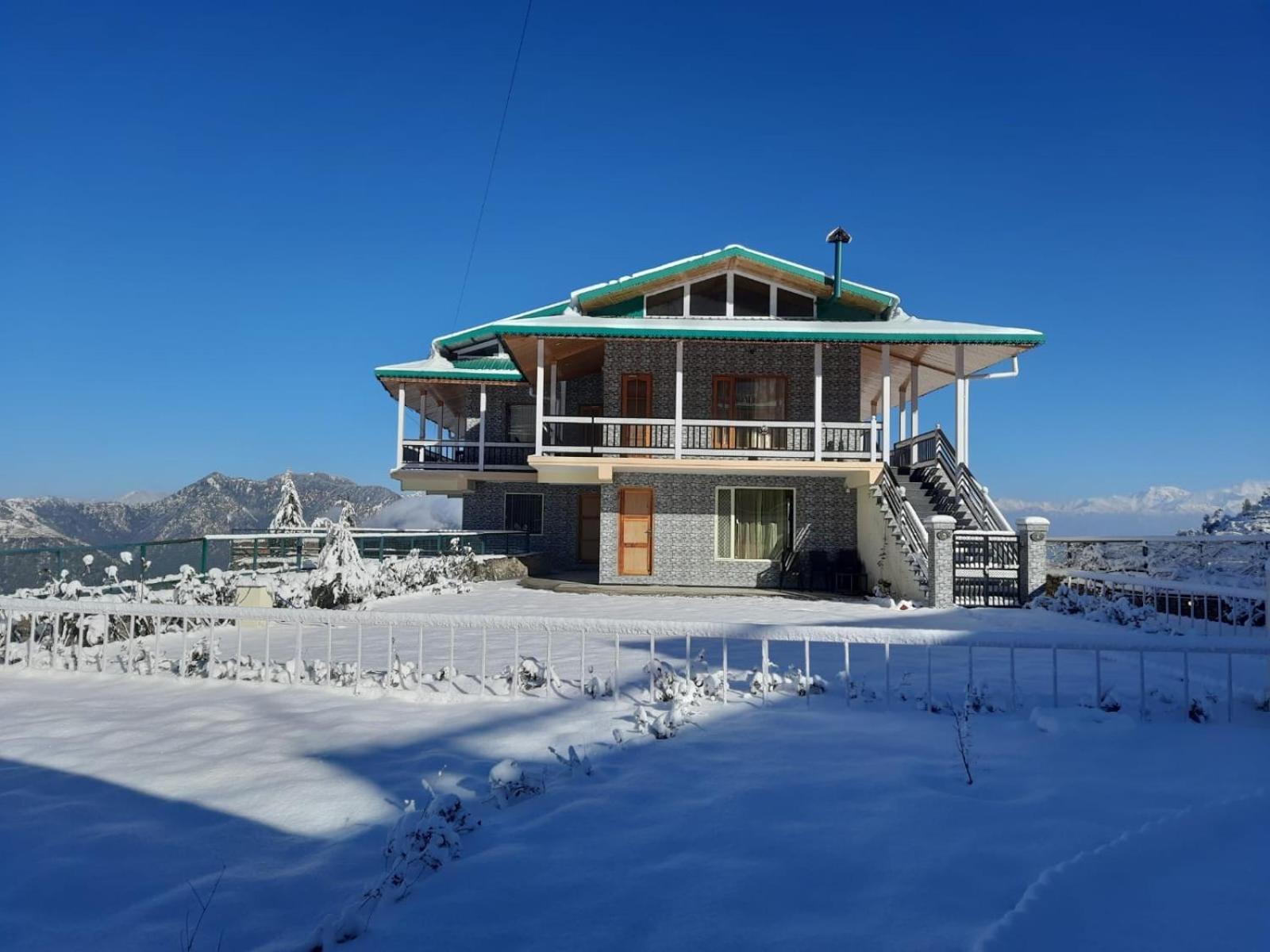 Highfield Villa Kanatal Exterior photo